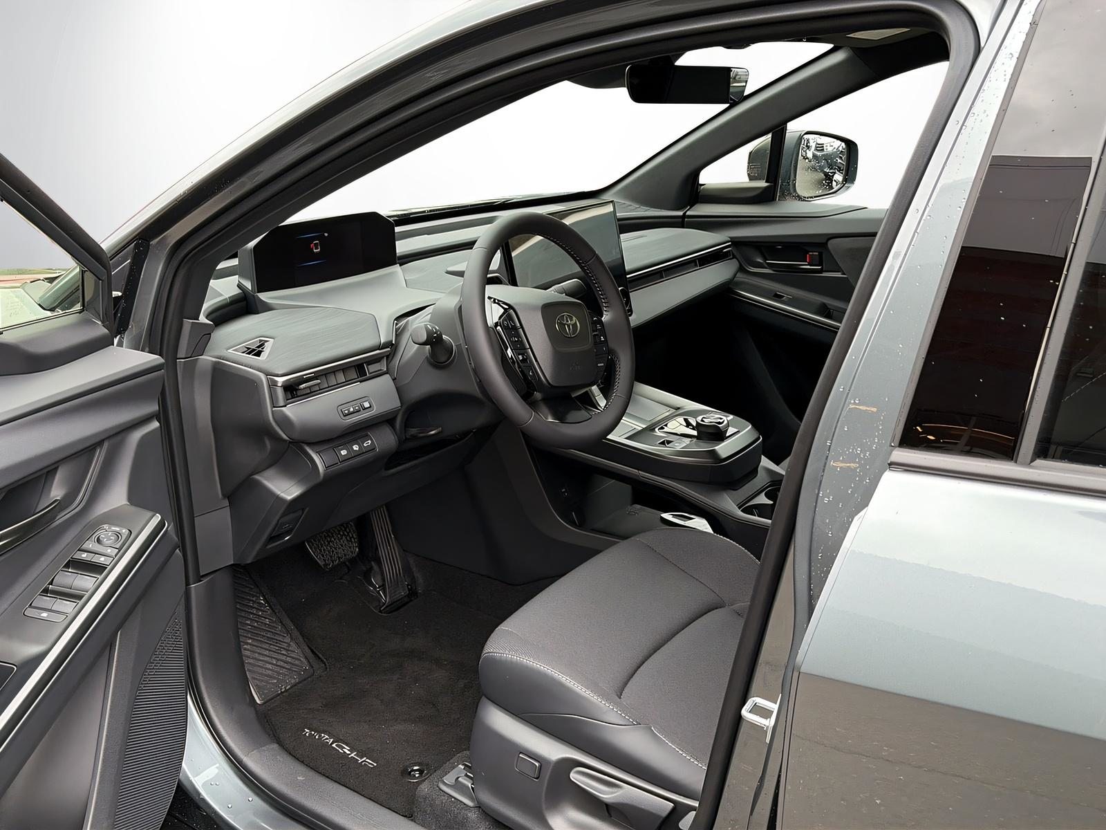 TOYOTA C-HR+ Style AWD, Elektro, Neuwagen, Automatik - 7