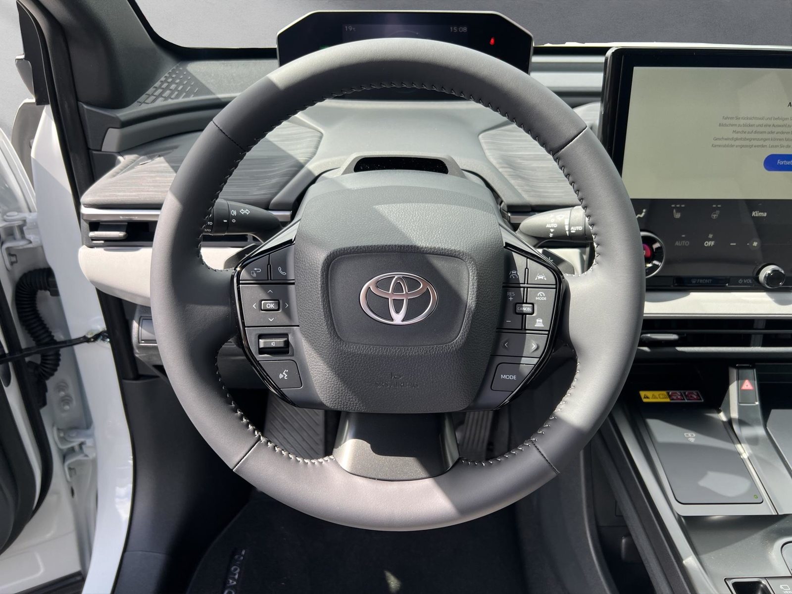 TOYOTA C-HR+ Premium AWD, Elektro, Neuwagen, Automatik - 4