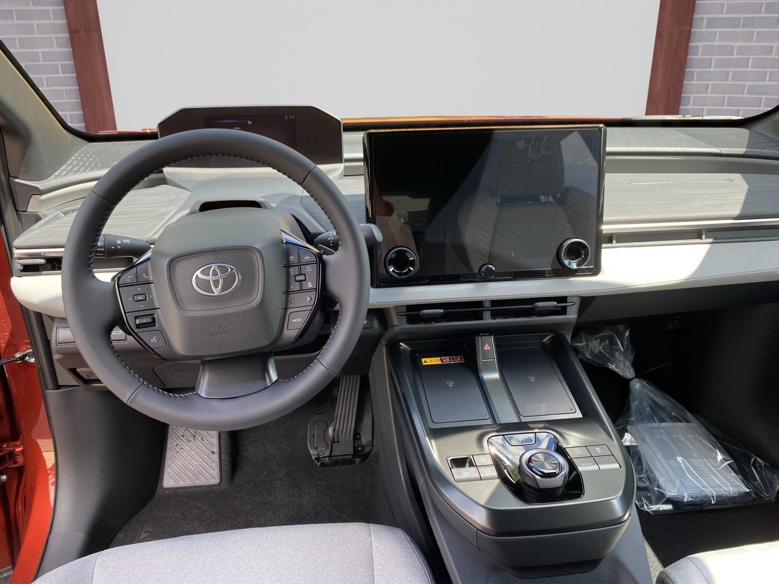 TOYOTA C-HR+ Premium AWD, Electric, New car, Automatic - 7