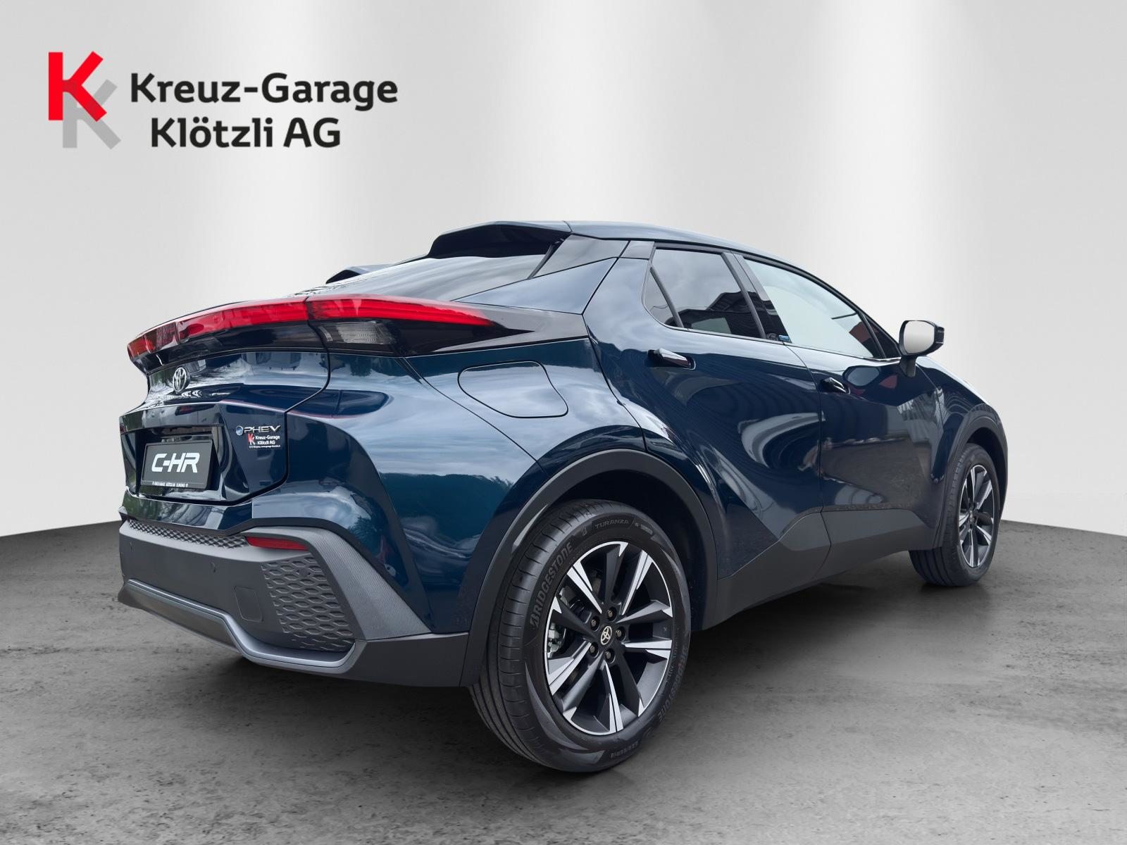 TOYOTA C-HR 2.0 PHEV Swiss Edition, Plug-in-Hybrid Petrol/Electric, New car, Automatic - 3
