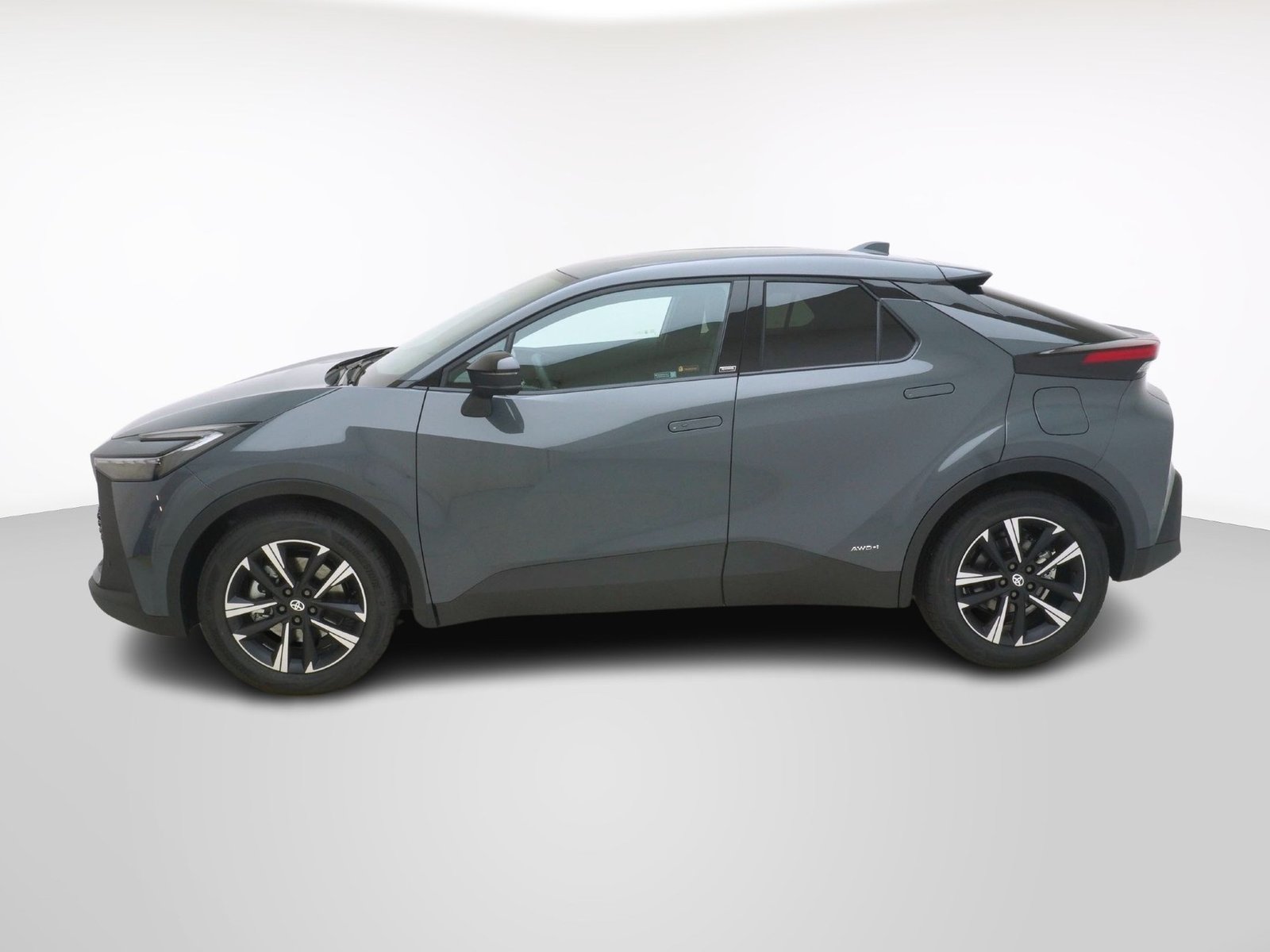 TOYOTA C-HR 2.0 HEV Swiss Edition ** 4x4 **, Full-Hybrid Petrol/Electric, New car, Automatic - 2