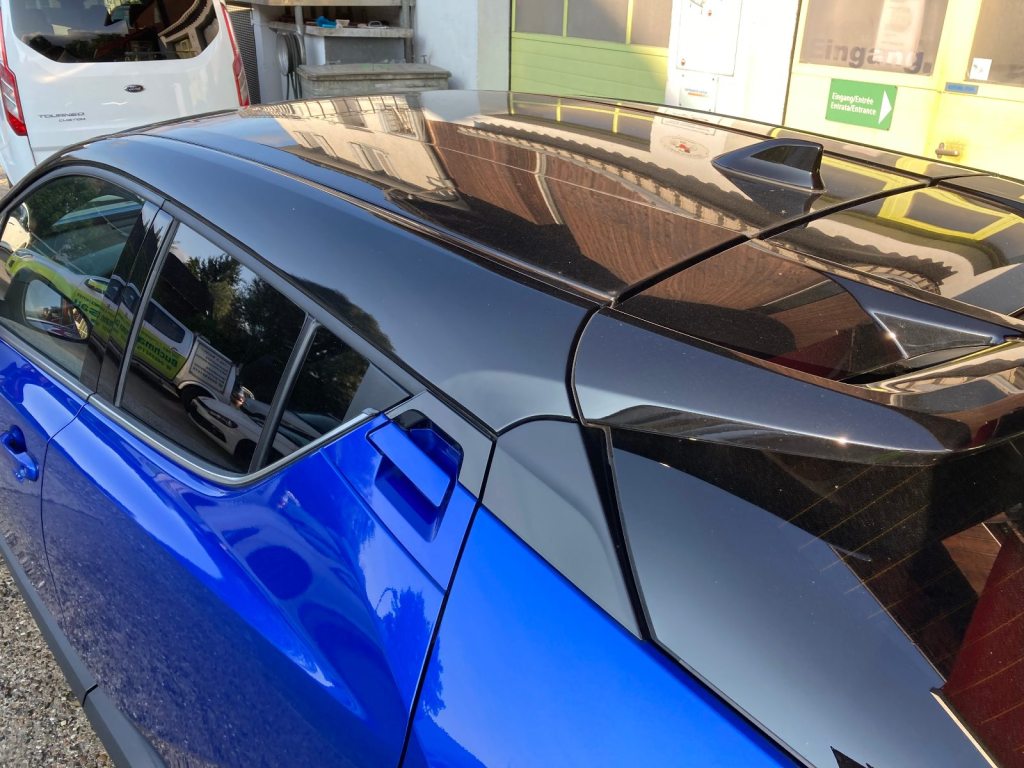 TOYOTA C-HR 1.8 VVTi HSD Style, Voll-Hybrid Benzin/Elektro, Occasion / Gebraucht, Automatik - 7