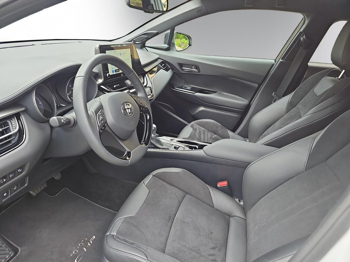 TOYOTA C-HR 2.0 VVTi HSD Move, Hybride Intégral Essence/Électricité, Occasion / Utilisé, Automatique - 7