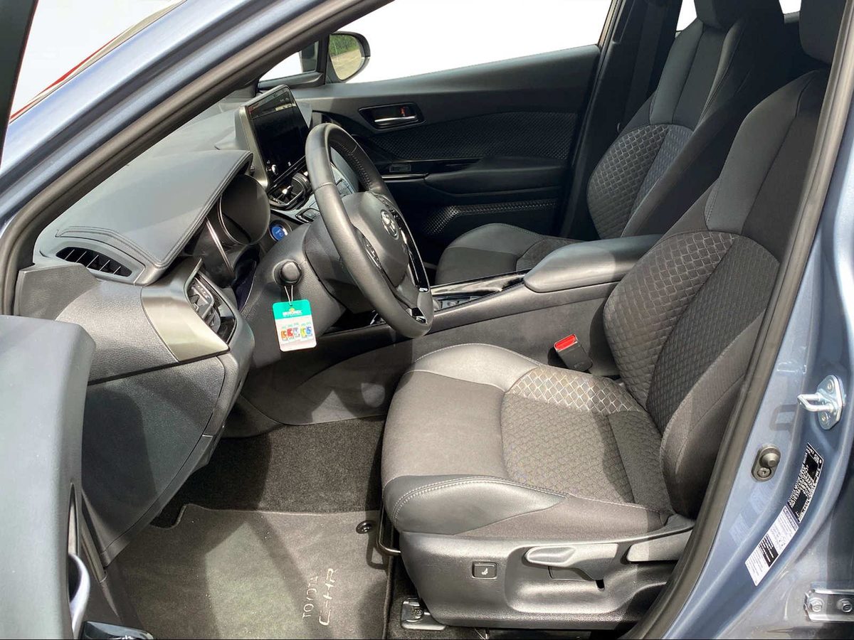 TOYOTA C-HR 1.8 VVTi HSD Trend, Voll-Hybrid Benzin/Elektro, Occasion / Gebraucht, Automatik - 4