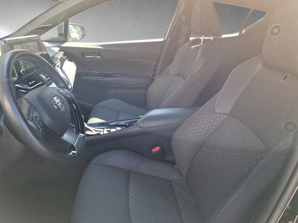 TOYOTA C-HR 1.8 VVTi HSD Trend, Voll-Hybrid Benzin/Elektro, Occasion / Gebraucht, Automatik - 6