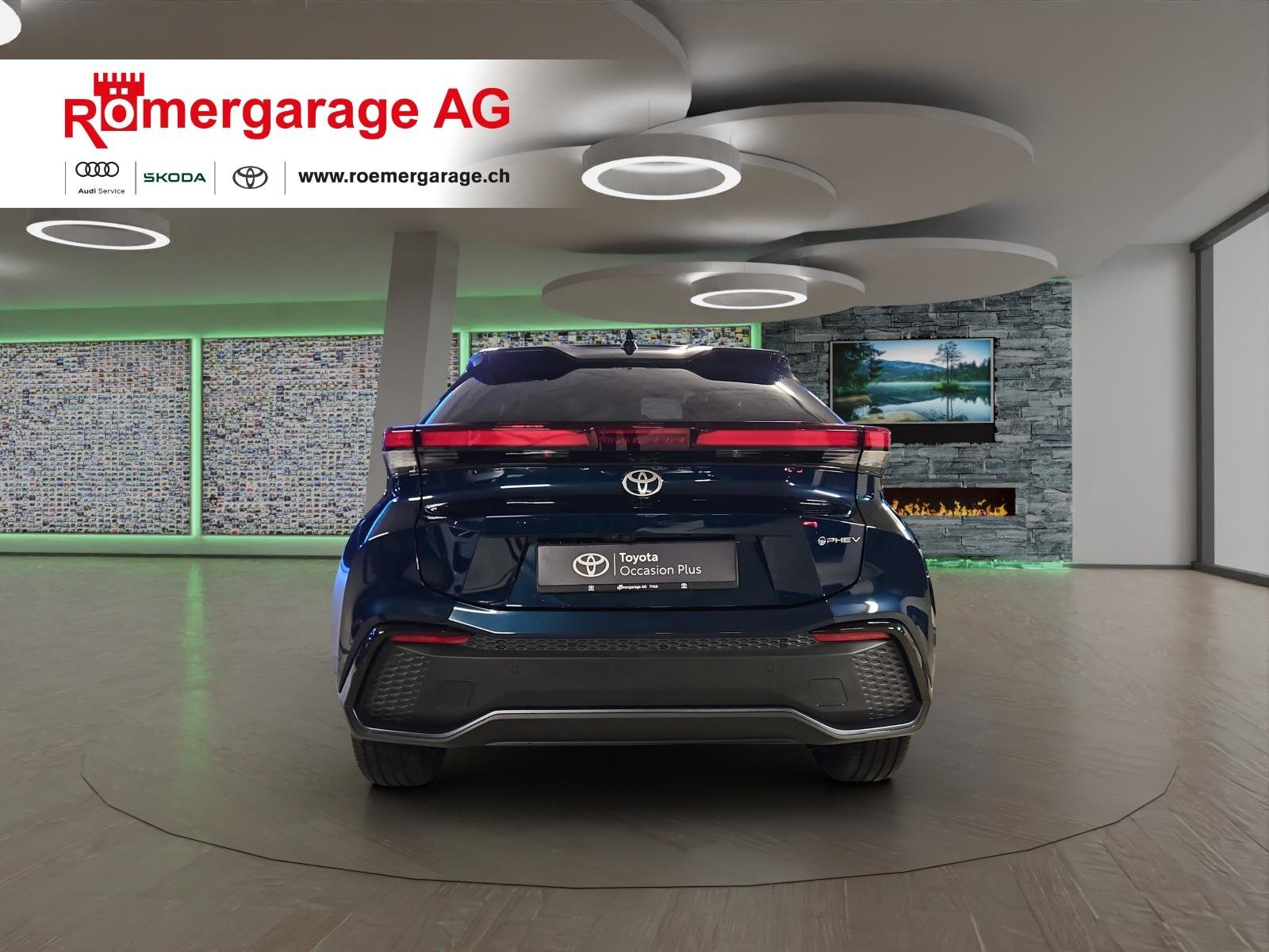 TOYOTA C-HR 2.0 PHEV Style, Plug-in-Hybrid Petrol/Electric, Second hand / Used, Automatic - 3