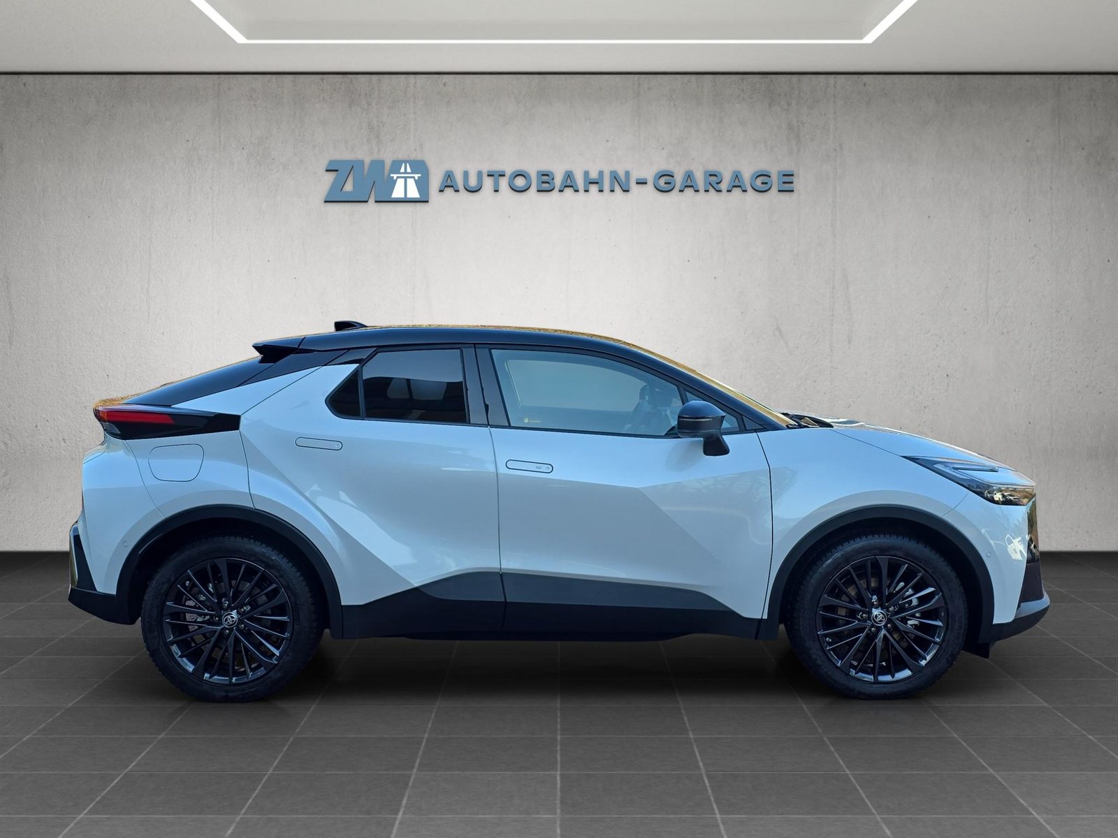 TOYOTA C-HR 2.0 PHEV GR Sport, Plug-in-Hybrid Benzina/Elettrica, Occasioni / Usate, Automatico - 6