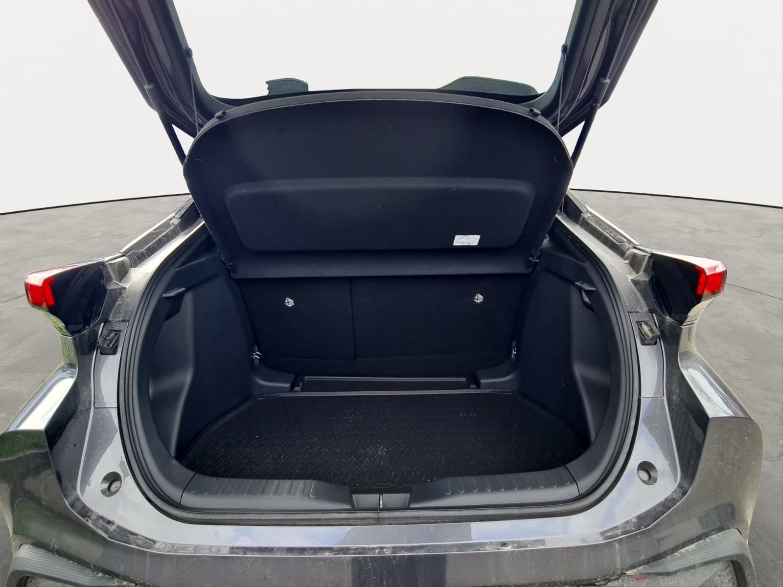TOYOTA C-HR 1.8 HSD CVT Trend, Hybride Intégral Essence/Électricité, Occasion / Utilisé, Automatique - 3