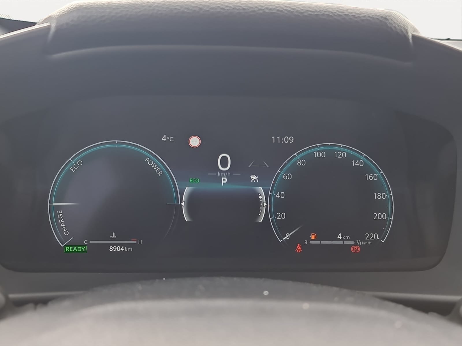 TOYOTA C-HR 1.8 HSD CVT Trend, Hybride Intégral Essence/Électricité, Occasion / Utilisé, Automatique - 5