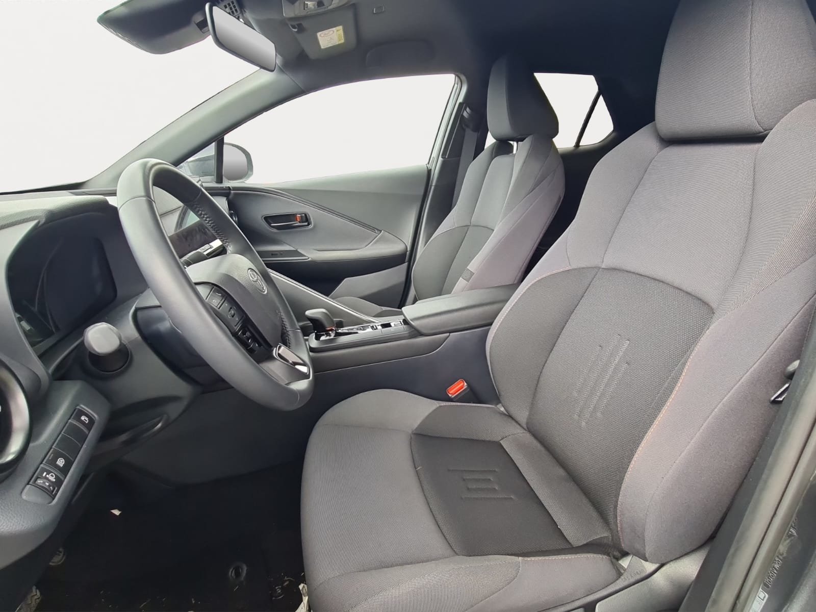 TOYOTA C-HR 1.8 HSD CVT Trend, Hybride Intégral Essence/Électricité, Occasion / Utilisé, Automatique - 7