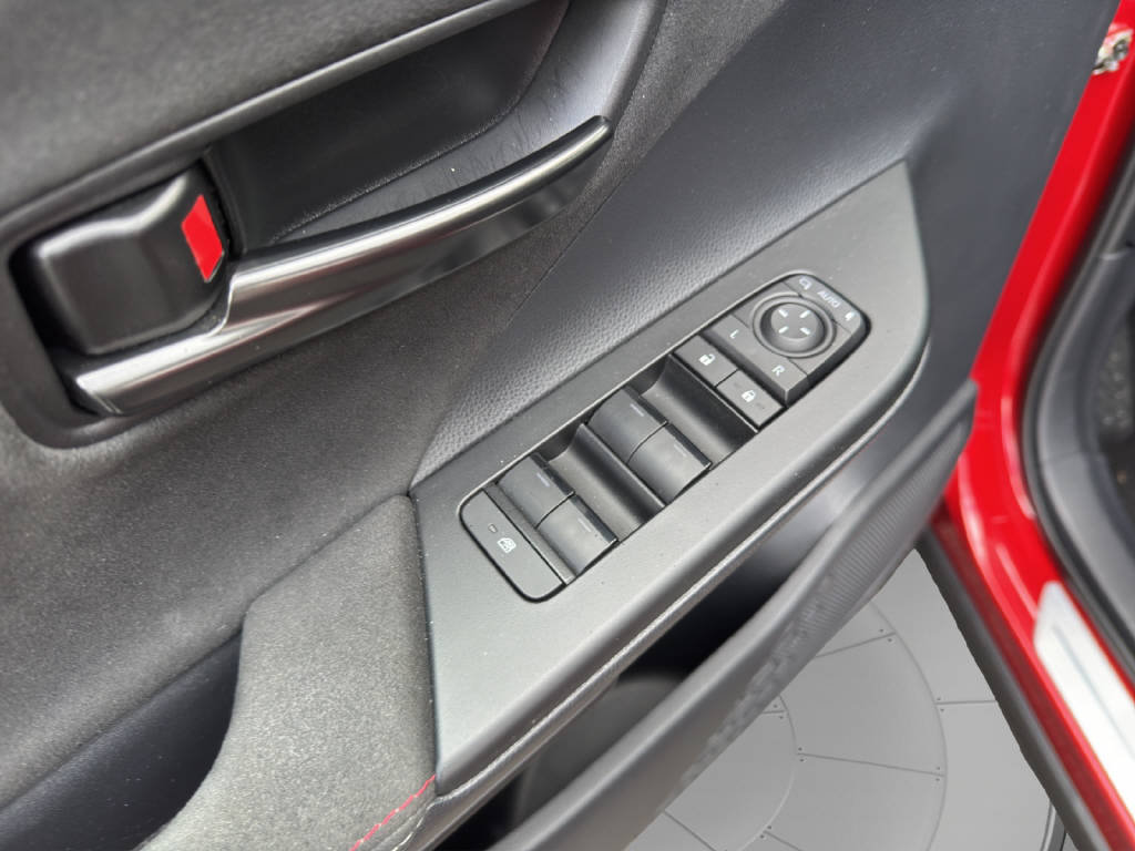TOYOTA C-HR 2.0 HEV GR Sport 4x4, Hybride Intégral Essence/Électricité, Occasion / Utilisé, Automatique - 5