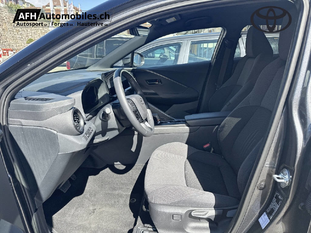 TOYOTA C-HR 2.0 HEV Trend 4x4, Full-Hybrid Petrol/Electric, Second hand / Used, Automatic - 5