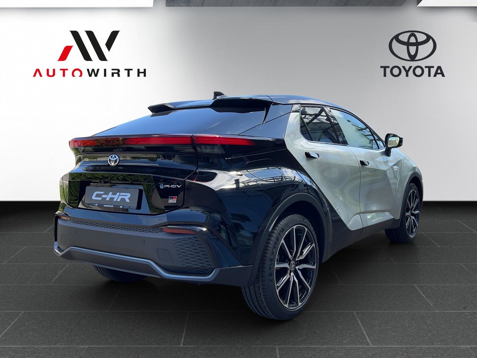 TOYOTA C-HR 2.0 PHEV GR Sport Premiere, Plug-in-Hybrid Benzina/Elettrica, Occasioni / Usate, Automatico - 5