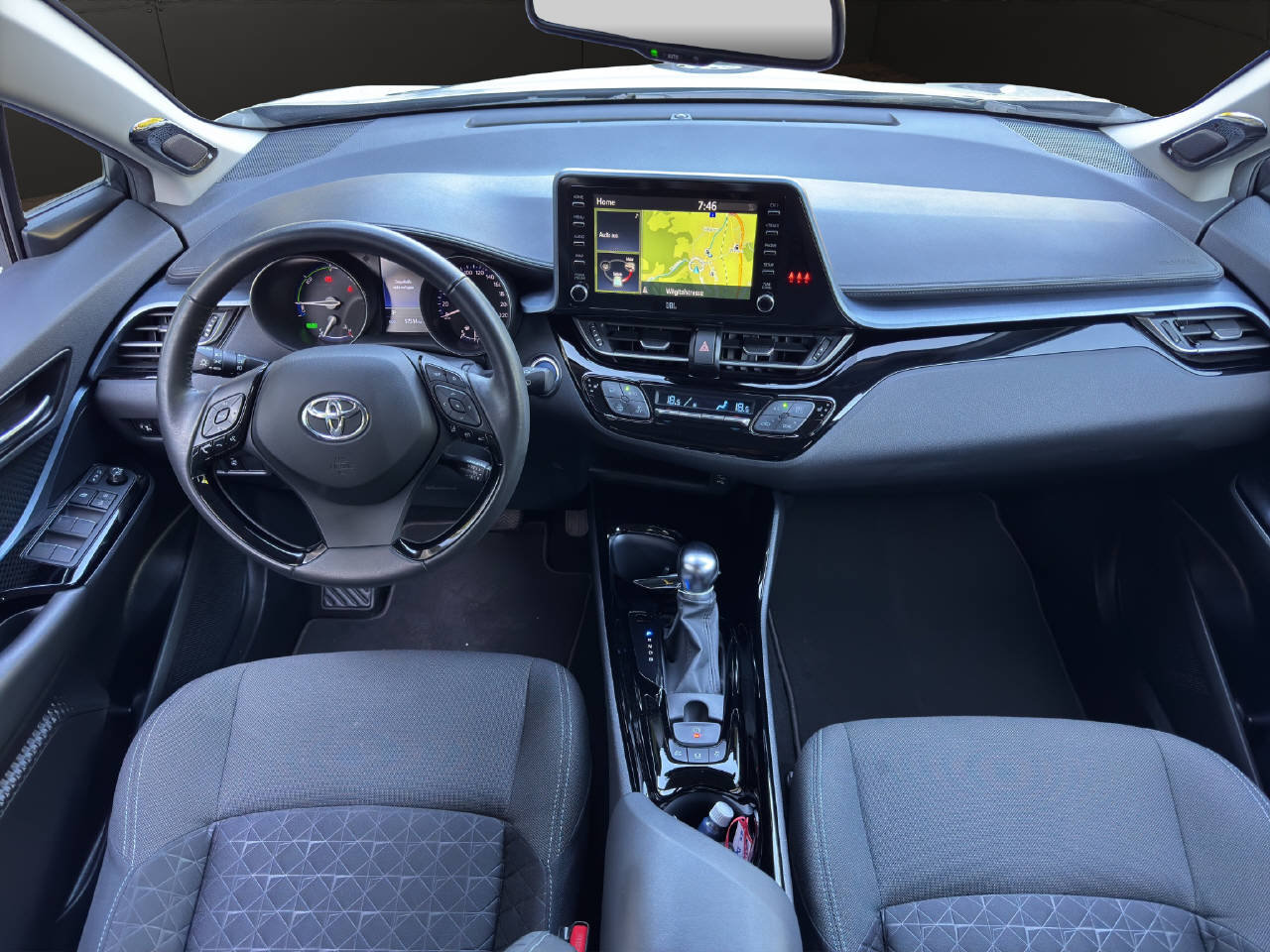 TOYOTA C-HR 1.8 VVTi HSD Trend, Voll-Hybrid Benzin/Elektro, Occasion / Gebraucht, Automatik - 6