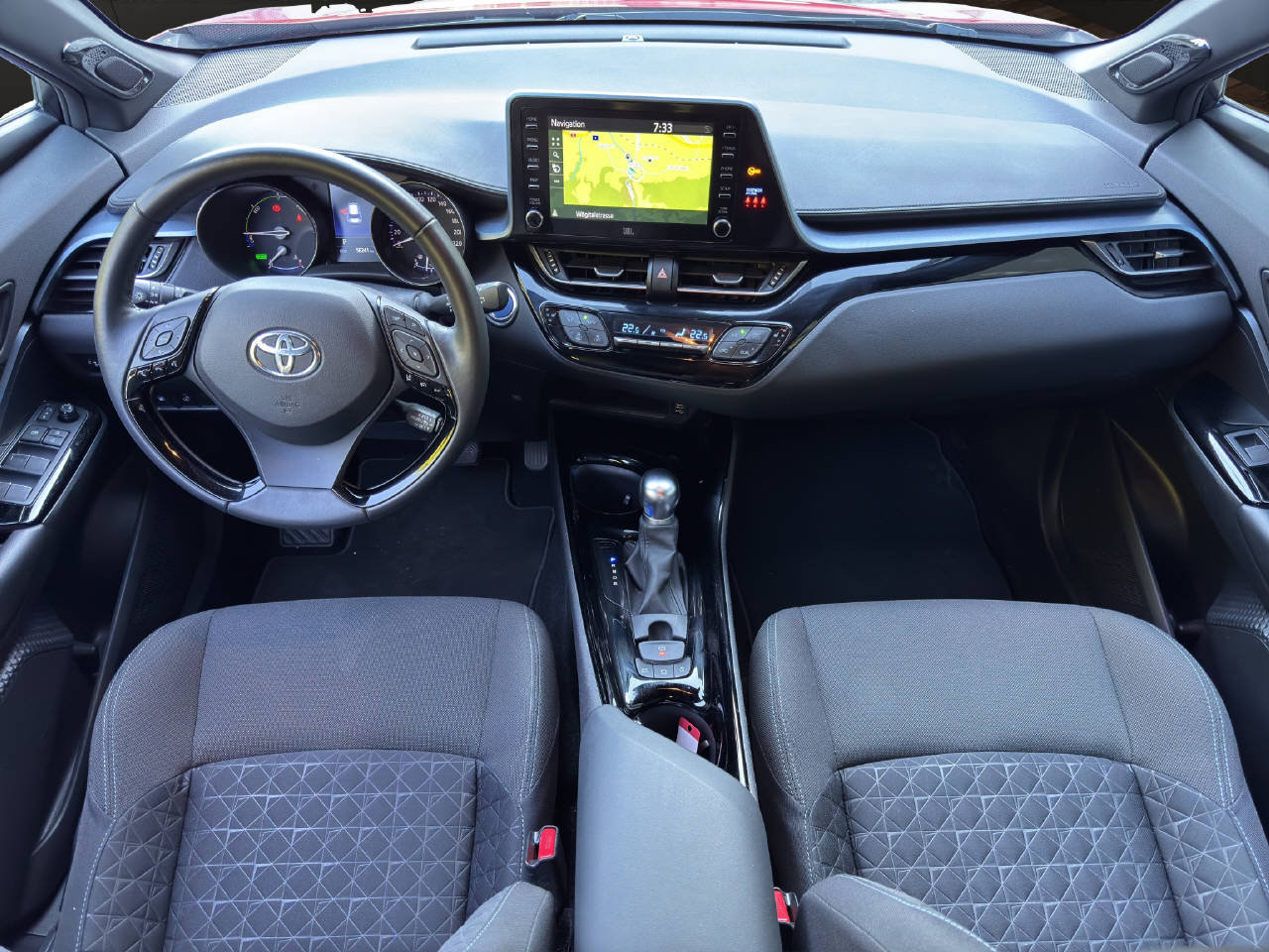 TOYOTA C-HR 1.8 VVTi HSD Trend, Voll-Hybrid Benzin/Elektro, Occasion / Gebraucht, Automatik - 6