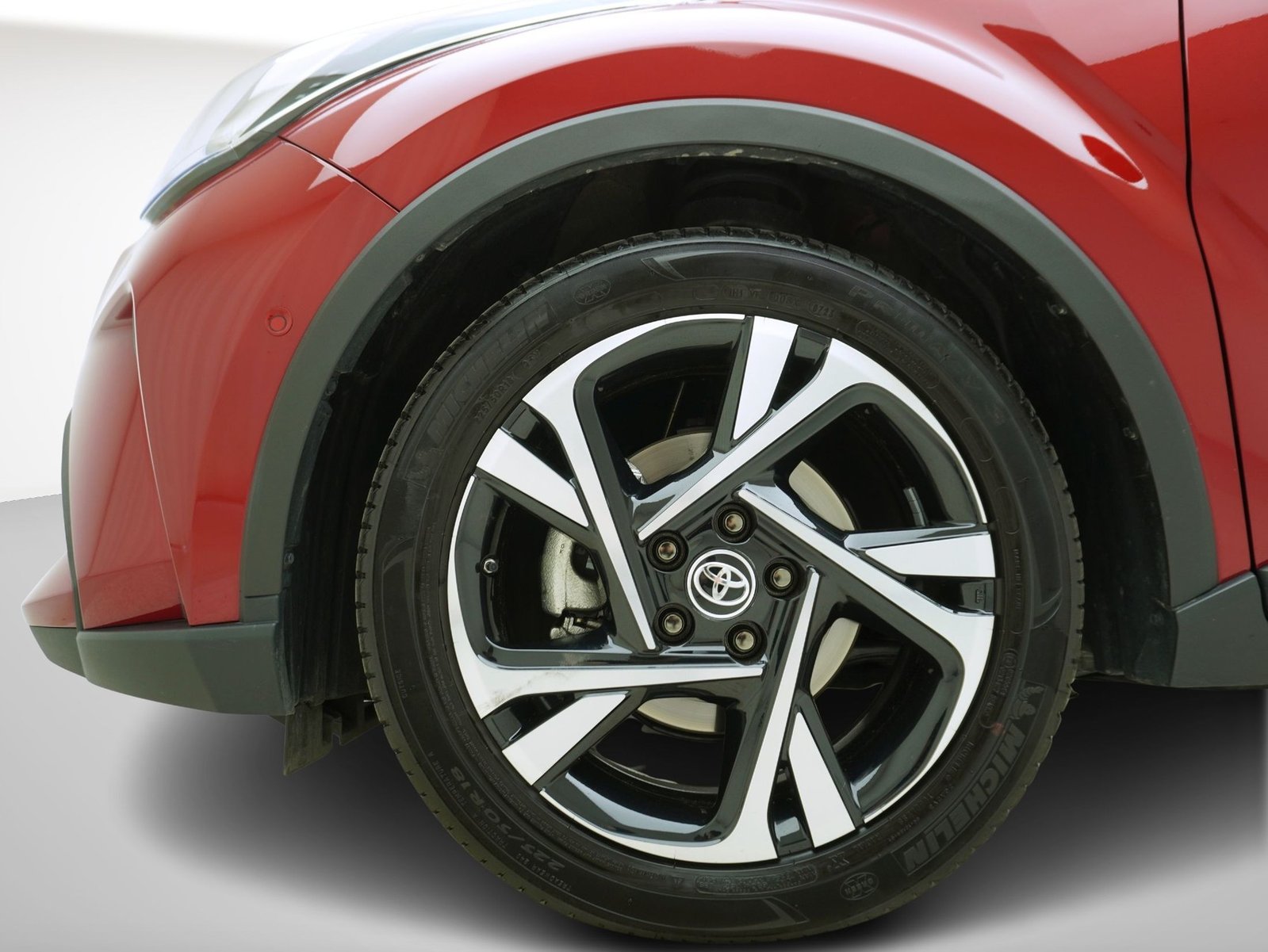 TOYOTA C-HR 2.0 VVTi HSD Trend, Voll-Hybrid Benzin/Elektro, Occasion / Gebraucht, Automatik - 7