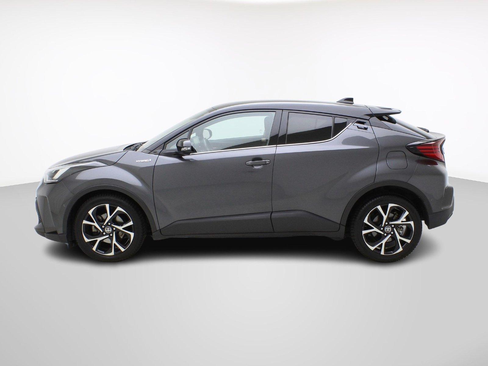 TOYOTA C-HR 1.8 VVTi HSD Trend, Full-Hybrid Petrol/Electric, Second hand / Used, Automatic - 3