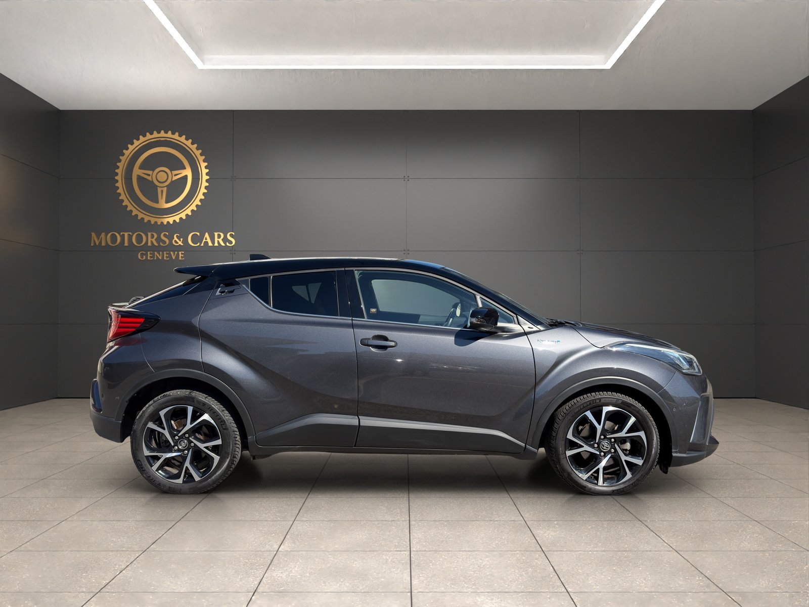 TOYOTA C-HR 1.8 HSD CVT Comfort, Hybride Intégral Essence/Électricité, Occasion / Utilisé, Automatique - 7