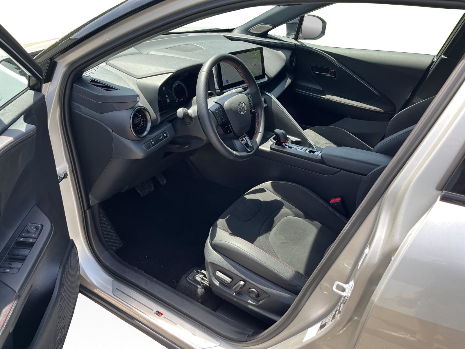 TOYOTA C-HR 2.0 HEV GR Sport 4x4, Voll-Hybrid Benzin/Elektro, Occasion / Gebraucht, Automatik - 7
