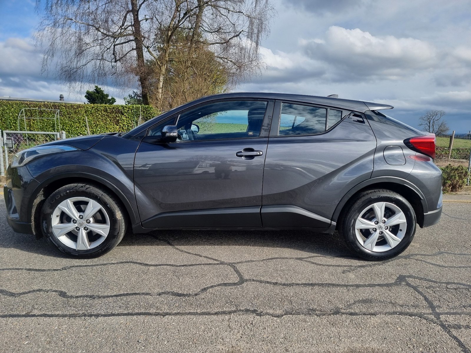 TOYOTA C-HR 1.2 Turbo Active, Benzin, Occasion / Gebraucht, Handschaltung - 4