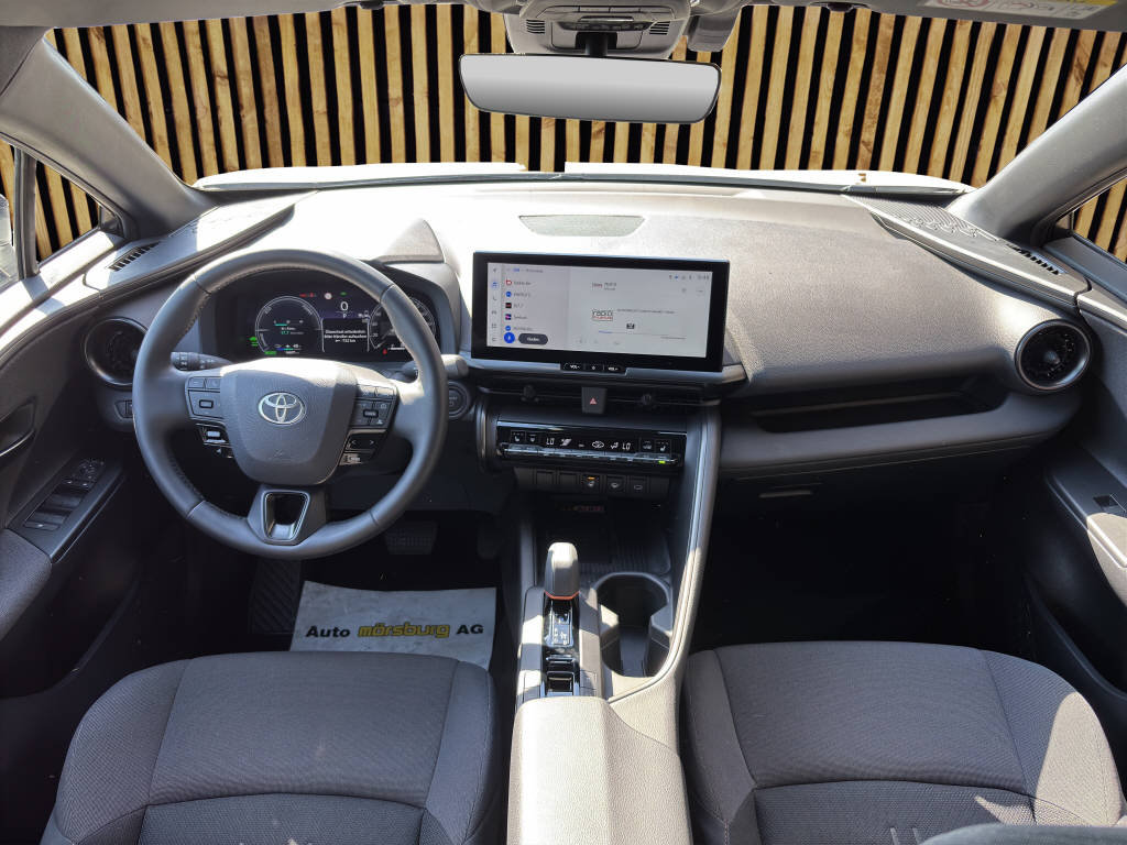 TOYOTA C-HR 2.0 PHEV Trend, Plug-in-Hybrid Petrol/Electric, Second hand / Used, Automatic - 7