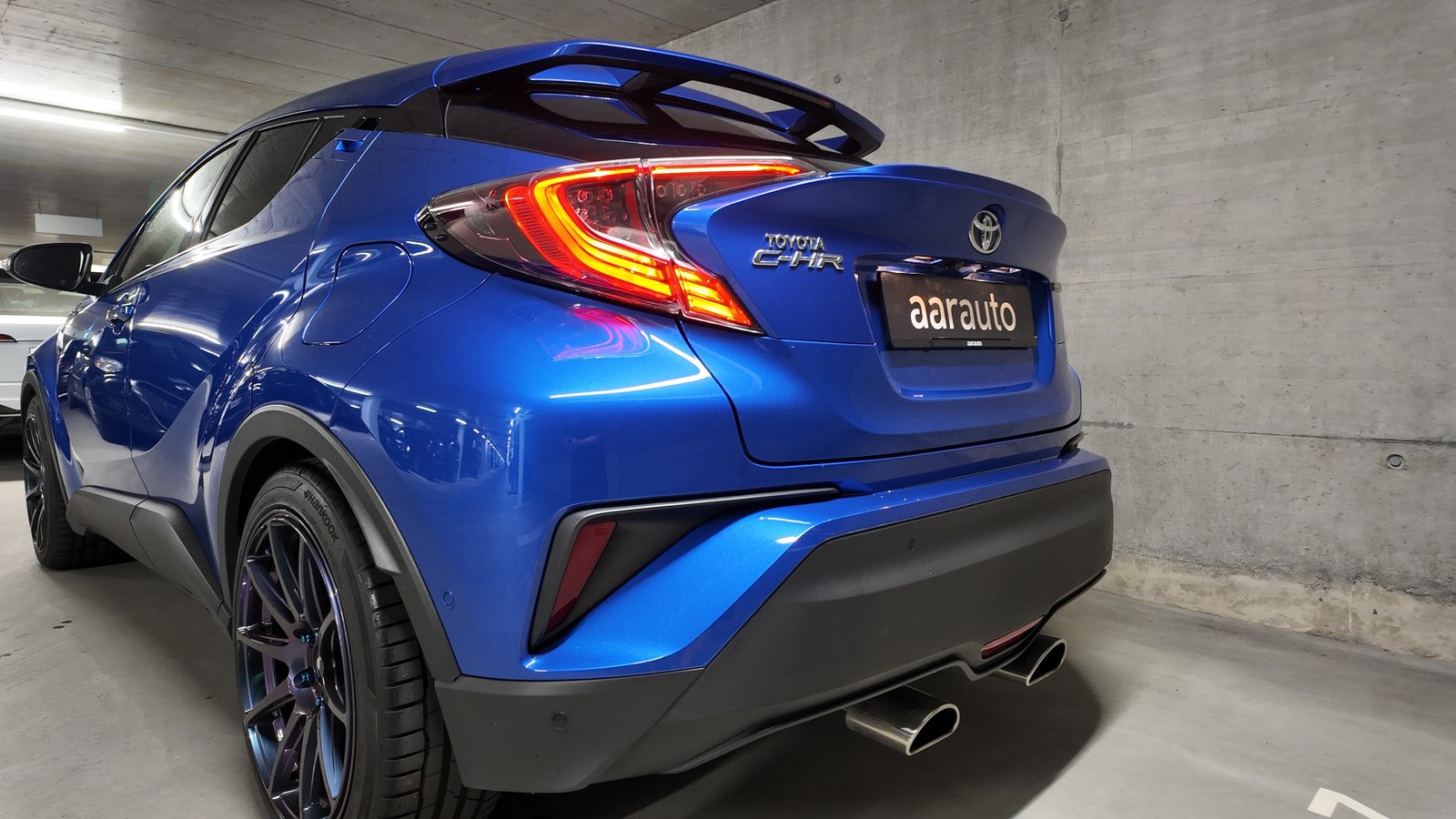 TOYOTA C-HR 1.8 HSD Limited CVT, Hybride Intégral Essence/Électricité, Occasion / Utilisé, Automatique - 2