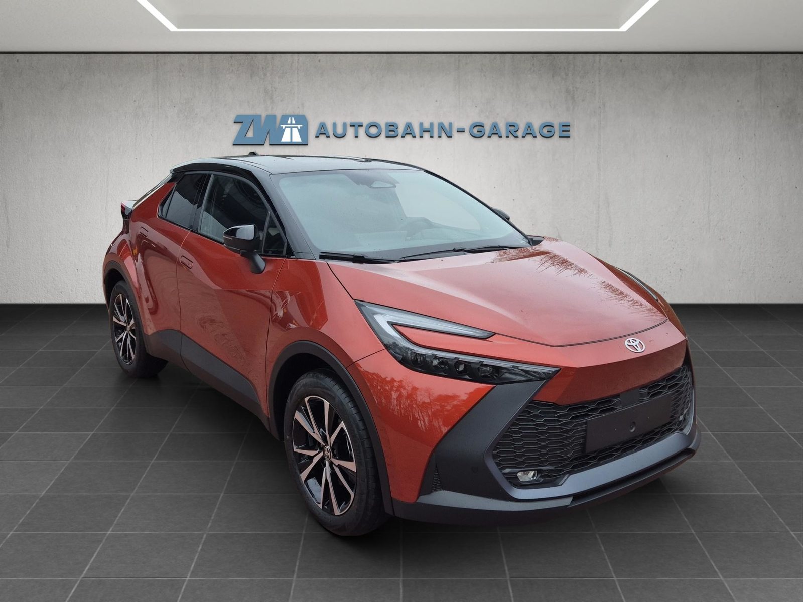 TOYOTA C-HR 2.0 PHEV Swiss Edition, Plug-in-Hybrid Petrol/Electric, Second hand / Used, Automatic - 7