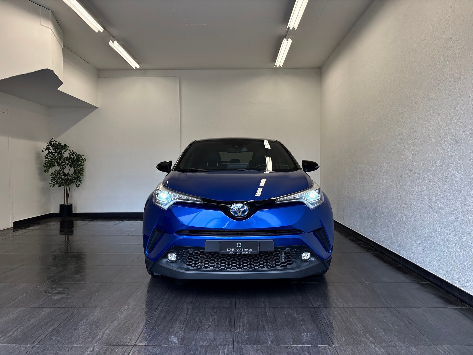 TOYOTA C-HR 1.8 HSD Style CVT, Hybride Intégral Essence/Électricité, Occasion / Utilisé, Automatique - 3