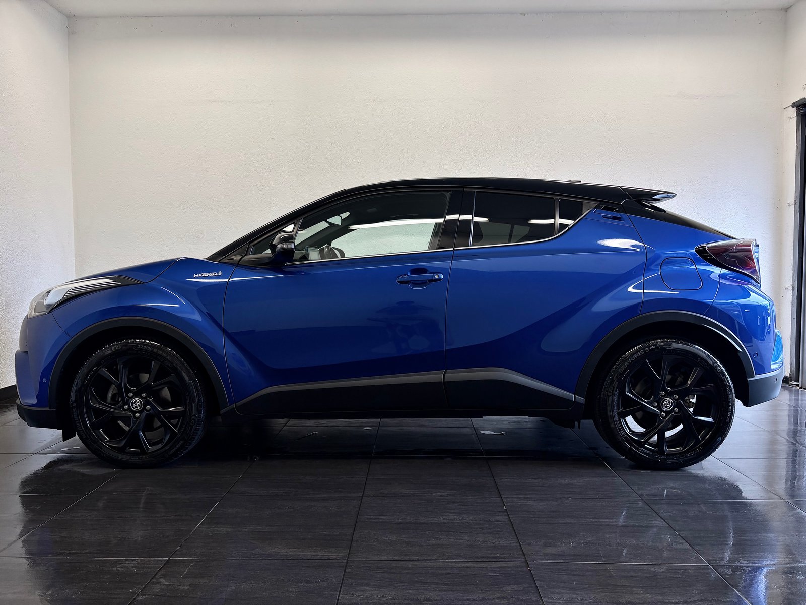 TOYOTA C-HR 1.8 HSD Style CVT, Hybride Intégral Essence/Électricité, Occasion / Utilisé, Automatique - 6