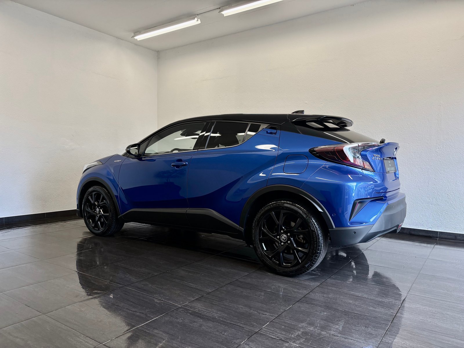 TOYOTA C-HR 1.8 HSD Style CVT, Hybride Intégral Essence/Électricité, Occasion / Utilisé, Automatique - 7