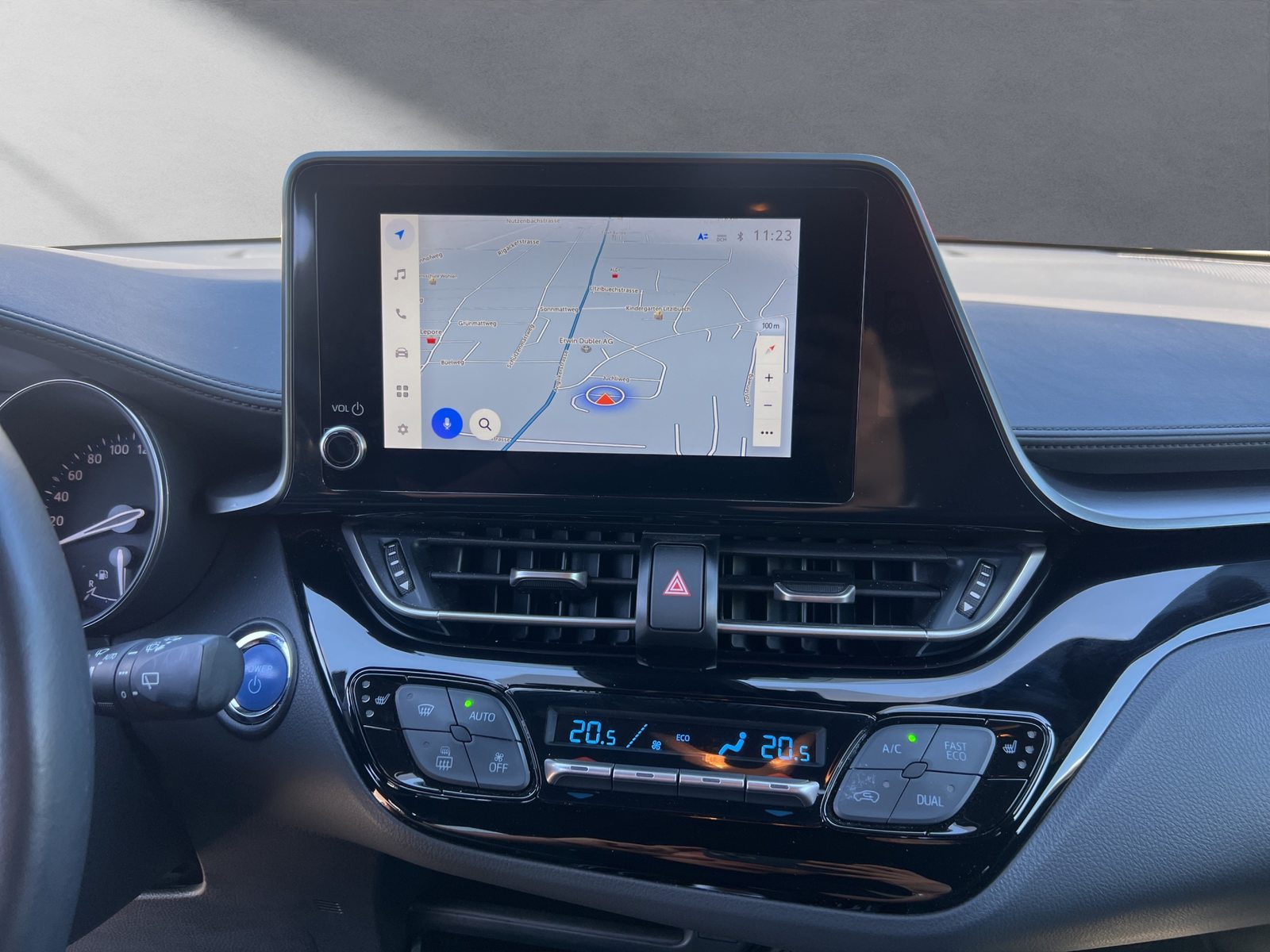 TOYOTA C-HR 1.8 VVTi HSD Trend, Hybride Intégral Essence/Électricité, Occasion / Utilisé, Automatique - 6