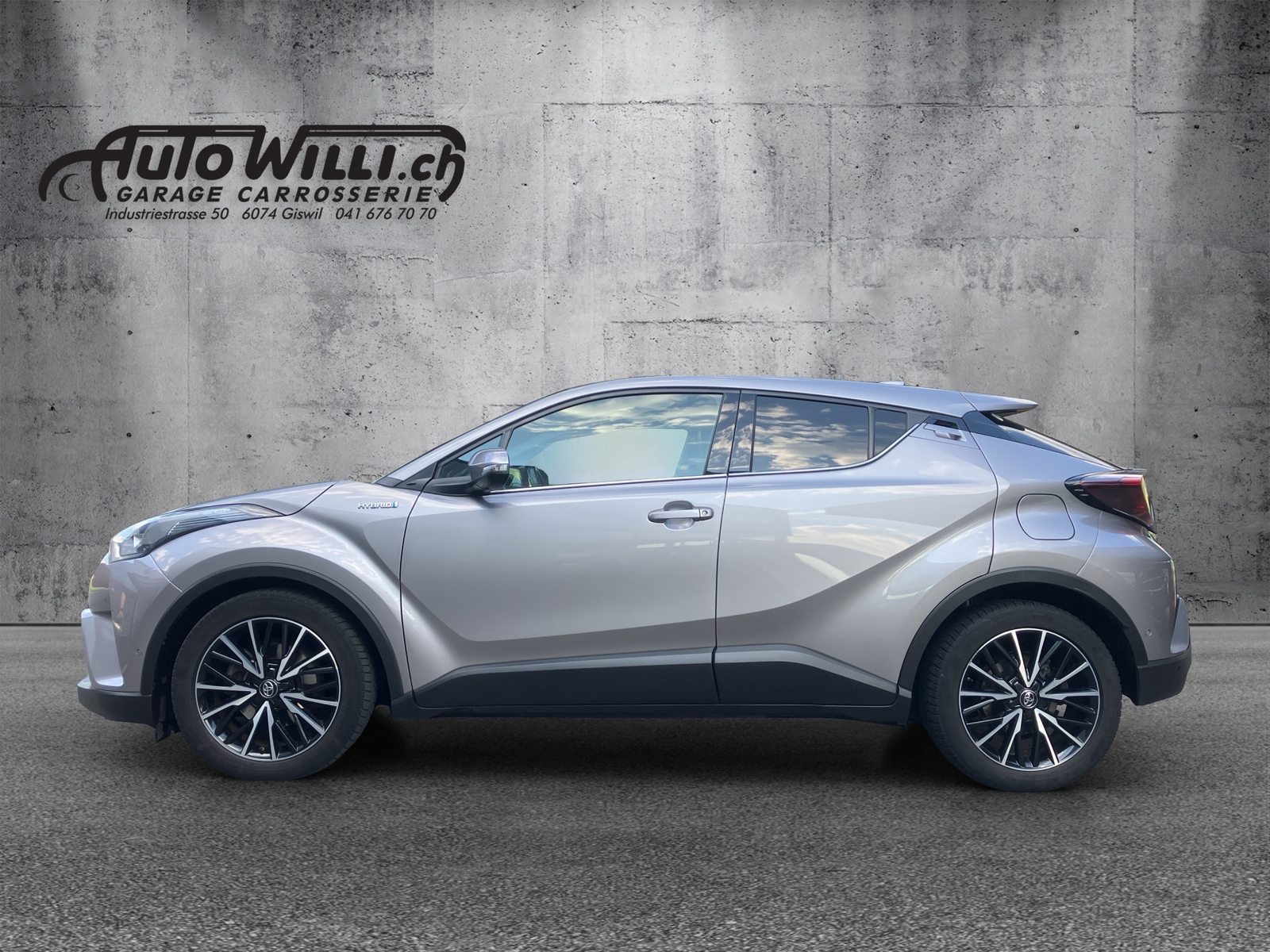 TOYOTA C-HR 1.8 VVTi HSD Premium, Voll-Hybrid Benzin/Elektro, Occasion / Gebraucht, Automatik - 3