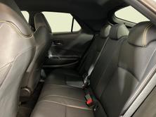 TOYOTA C-HR 2.0 HEV Style Premiere 4x4, Voll-Hybrid Benzin/Elektro, Occasion / Gebraucht, Automatik - 4