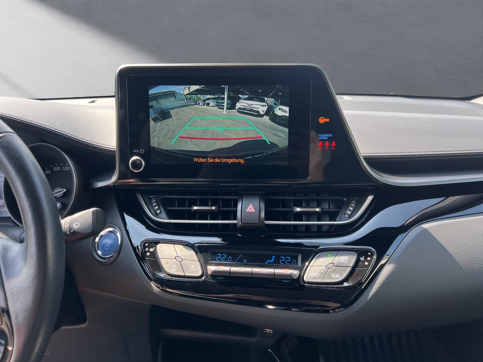TOYOTA C-HR 2.0 VVTi HSD Trend, Full-Hybrid Petrol/Electric, Second hand / Used, Automatic - 7