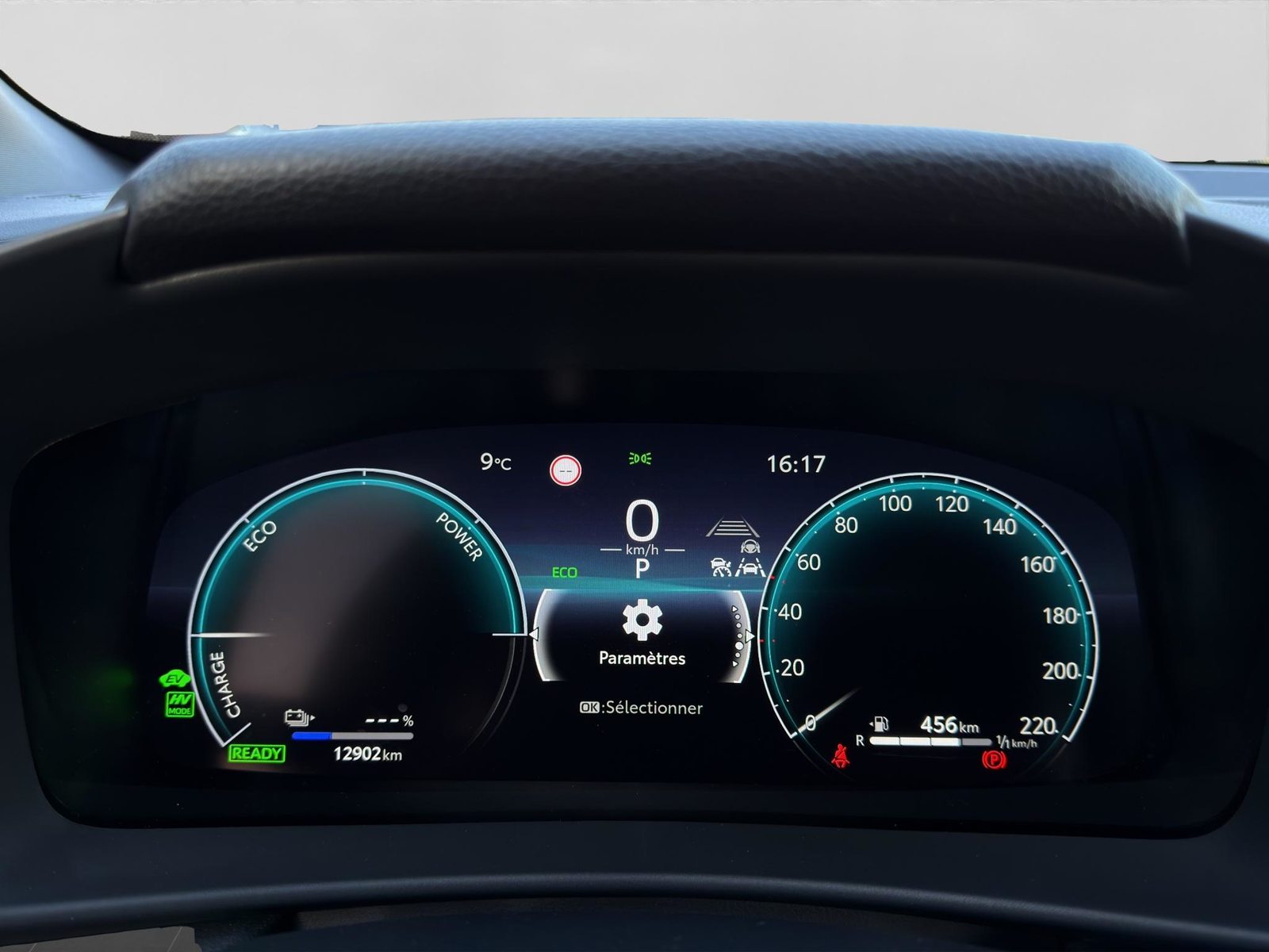 TOYOTA C-HR 2.0 PHEV Swiss Edition, Plug-in-Hybrid Benzin/Elektro, Occasion / Gebraucht, Automatik - 4