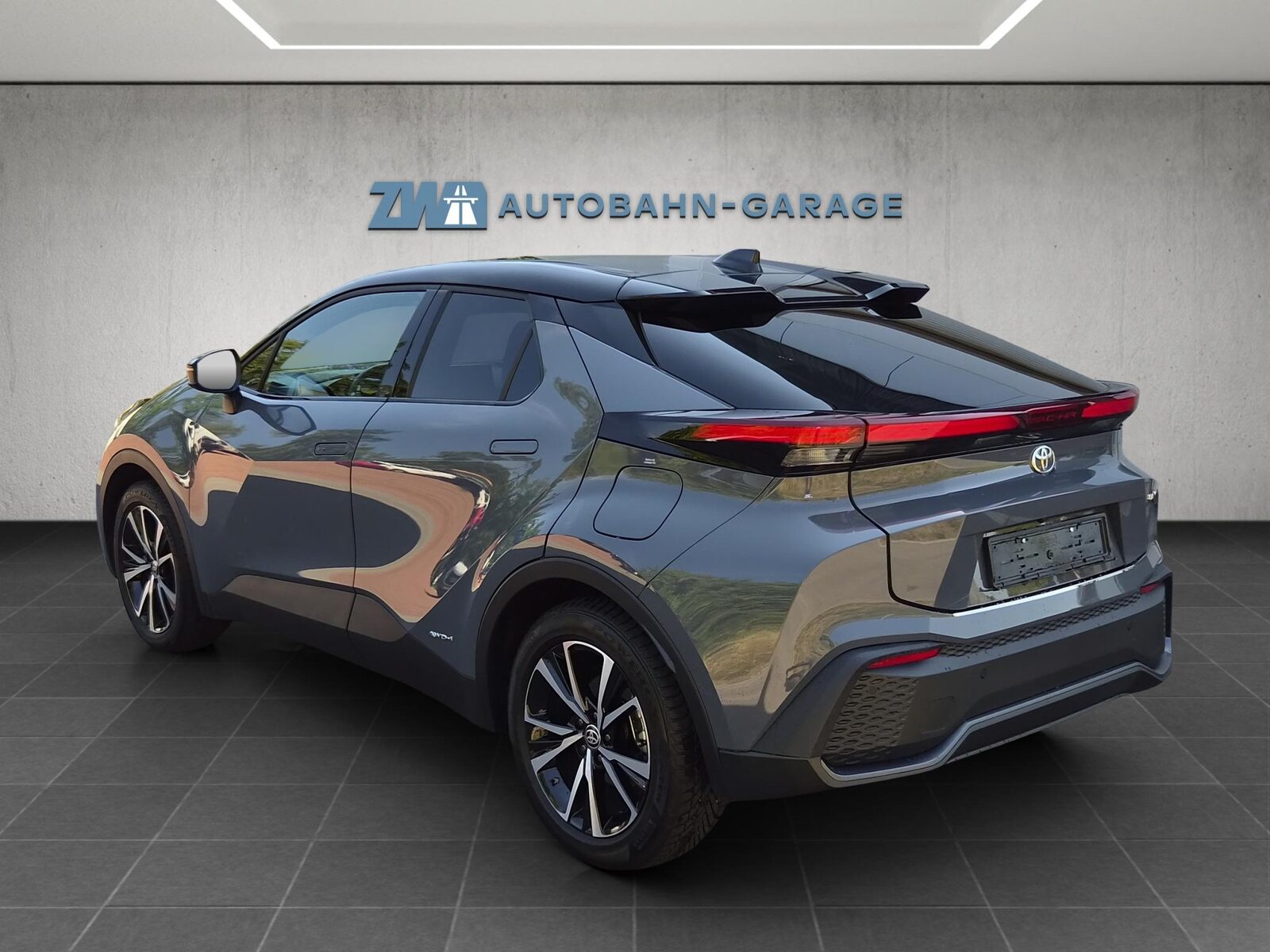 TOYOTA C-HR 2.0 HEV Trend 4x4, Hybride Intégral Essence/Électricité, Occasion / Utilisé, Automatique - 3