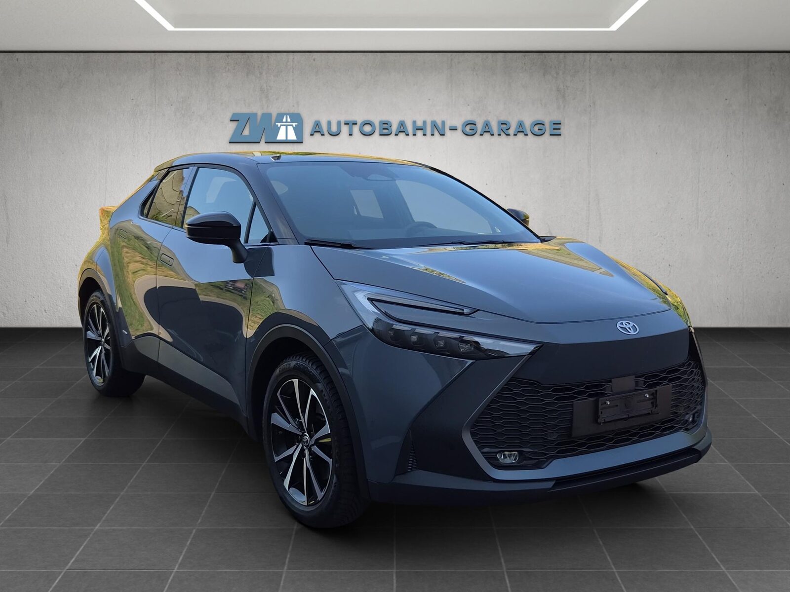 TOYOTA C-HR 2.0 HEV Trend 4x4, Hybride Intégral Essence/Électricité, Occasion / Utilisé, Automatique - 7