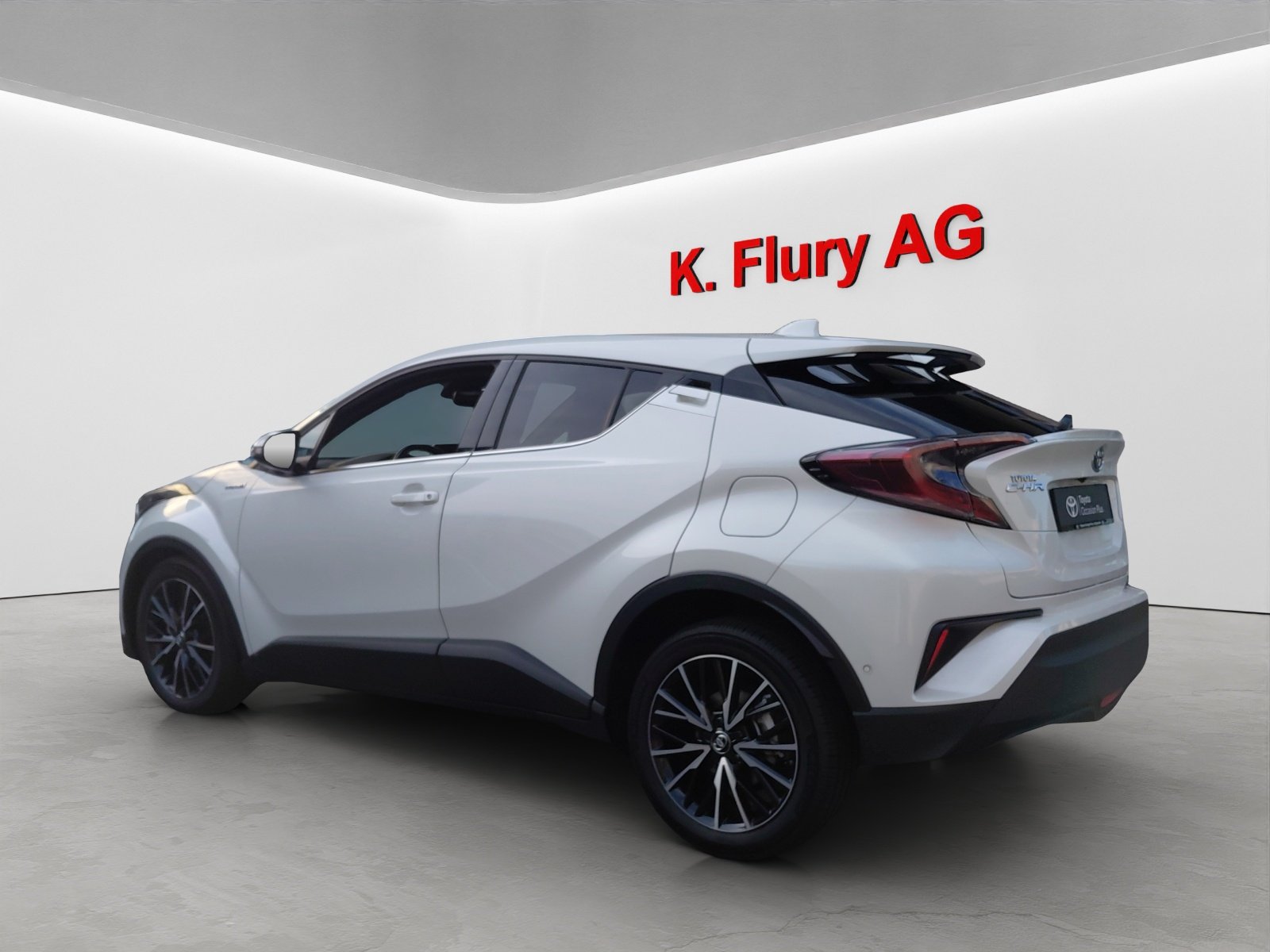 TOYOTA C-HR 1.8 VVTi HSD Premium, Full-Hybrid Petrol/Electric, Second hand / Used, Automatic - 3