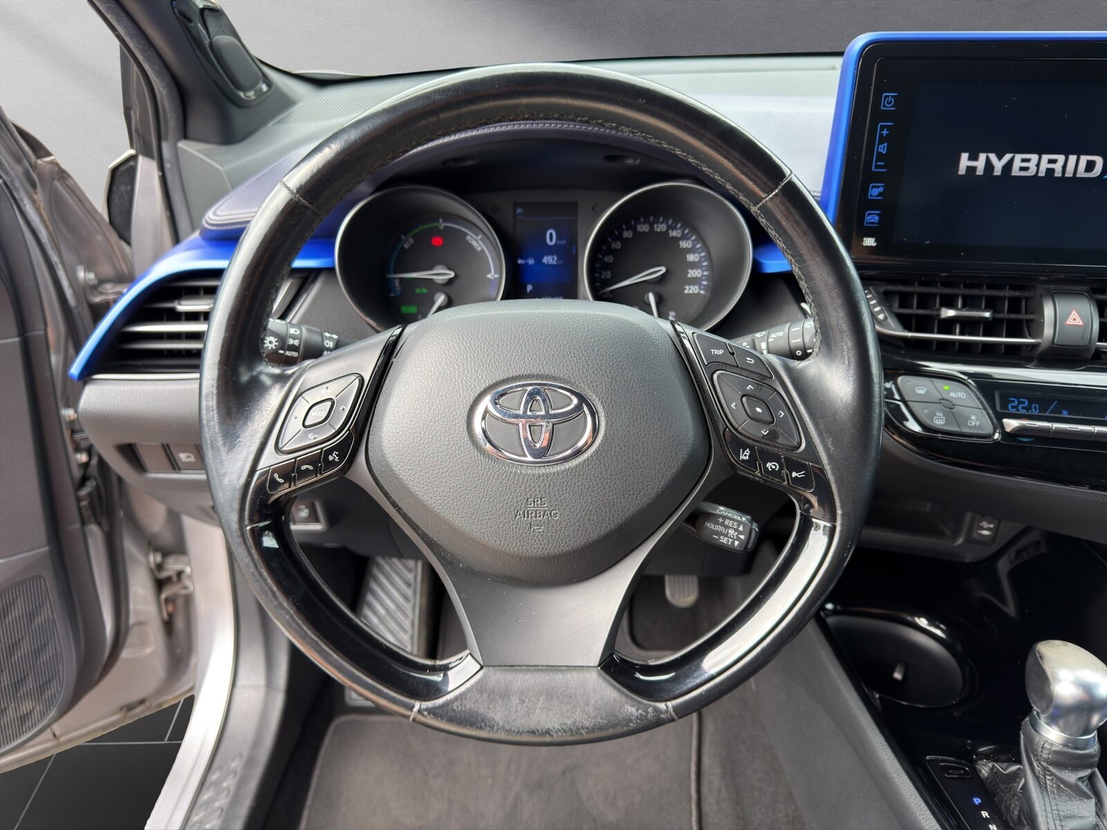 TOYOTA C-HR 1.8 VVTi HSD Style, Full-Hybrid Petrol/Electric, Second hand / Used, Automatic - 5