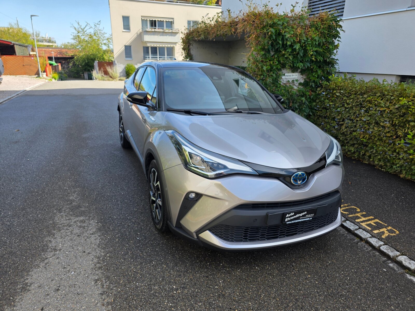TOYOTA C-HR 2.0 HSD CVT Trend, Full-Hybrid Petrol/Electric, Second hand / Used, Automatic - 3