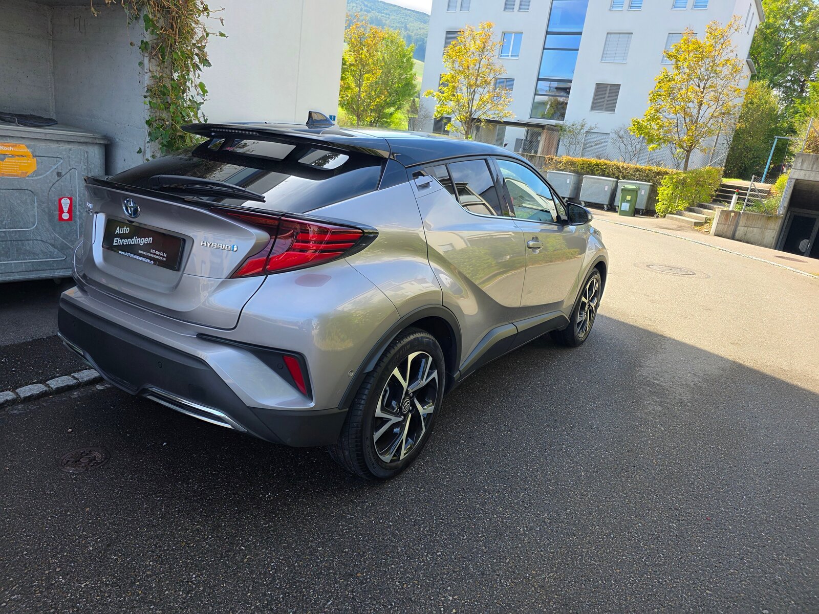 TOYOTA C-HR 2.0 HSD CVT Trend, Full-Hybrid Petrol/Electric, Second hand / Used, Automatic - 4