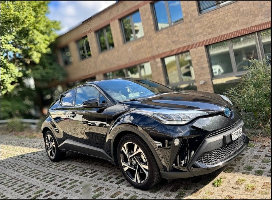 TOYOTA C-HR 1.8 VVTi HSD Trend