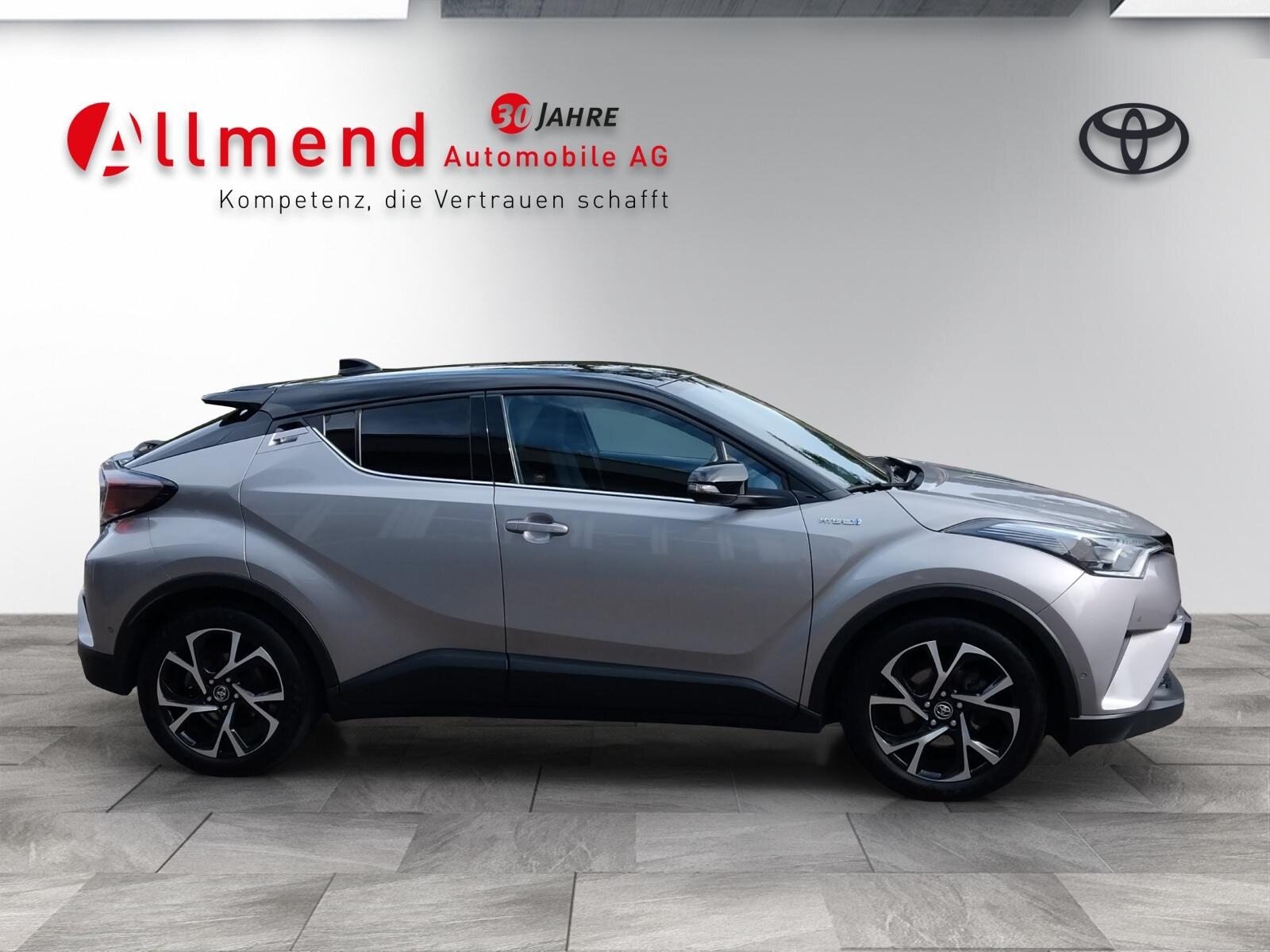 TOYOTA C-HR 1.8 VVTi HSD Style, Voll-Hybrid Benzin/Elektro, Occasion / Gebraucht, Automatik - 4