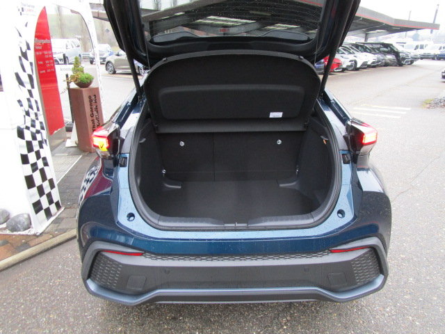 TOYOTA C-HR 2.0 HEV Trend 4x4, Voll-Hybrid Benzin/Elektro, Vorführwagen, Automatik - 7