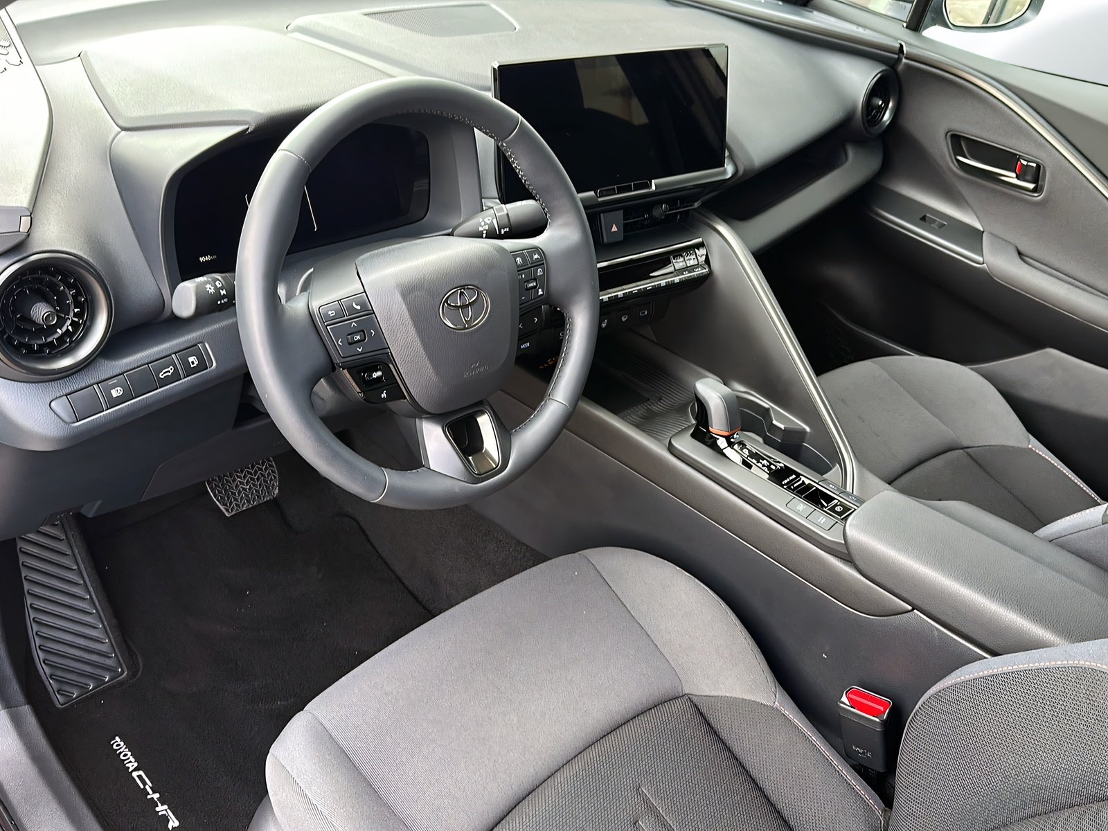 TOYOTA C-HR 2.0 PHEV CVT Trend, Plug-in-Hybrid Benzin/Elektro, Vorführwagen, Automatik - 5