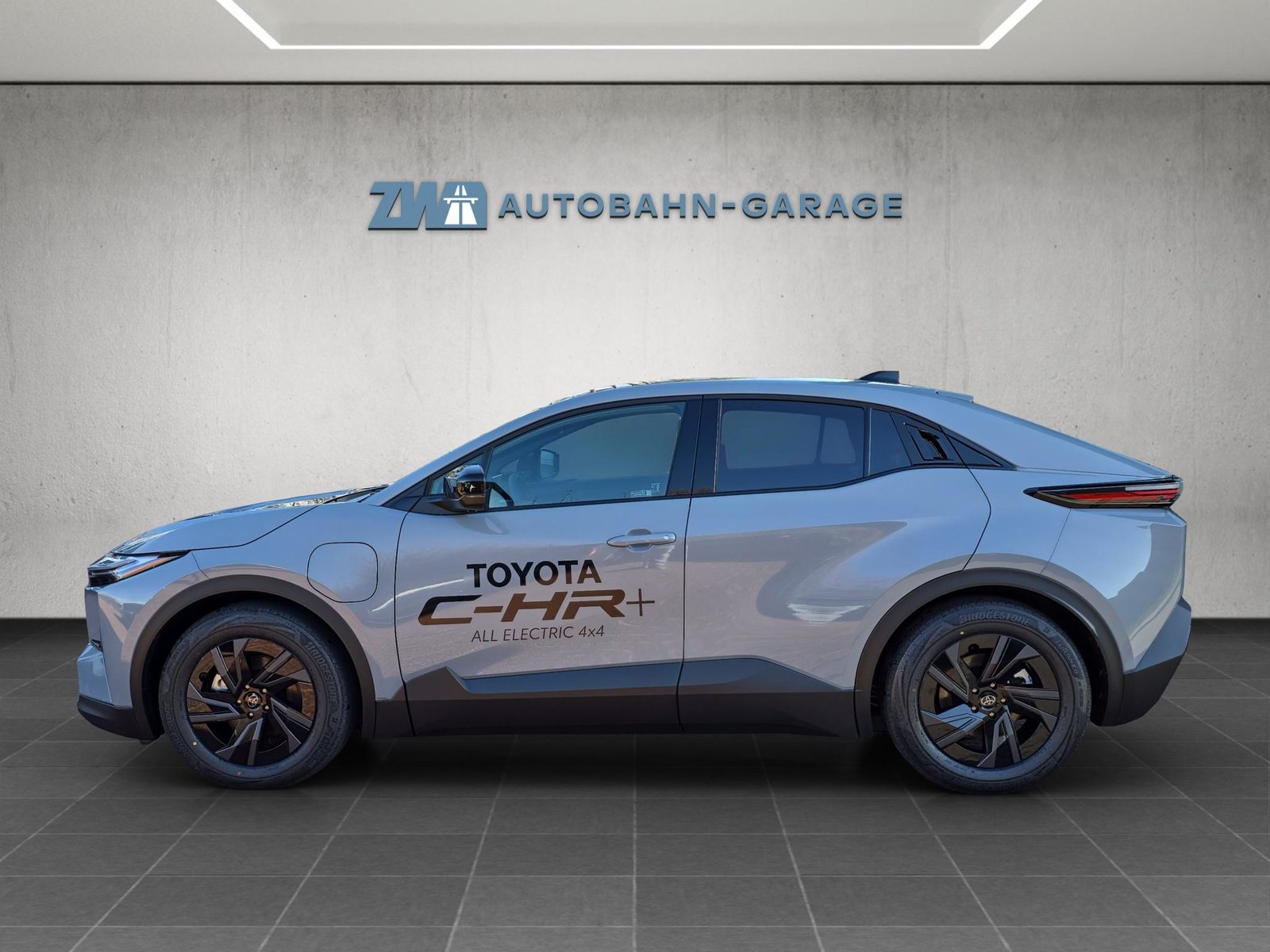 TOYOTA C-HR+ Style AWD, Electric, Ex-demonstrator, Automatic - 2