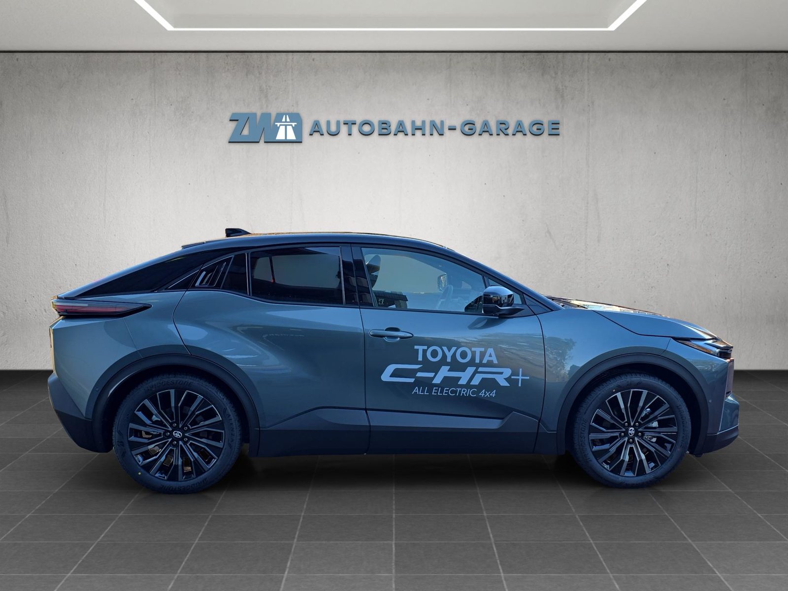 TOYOTA C-HR+ Premium AWD, Electric, Ex-demonstrator, Automatic - 6