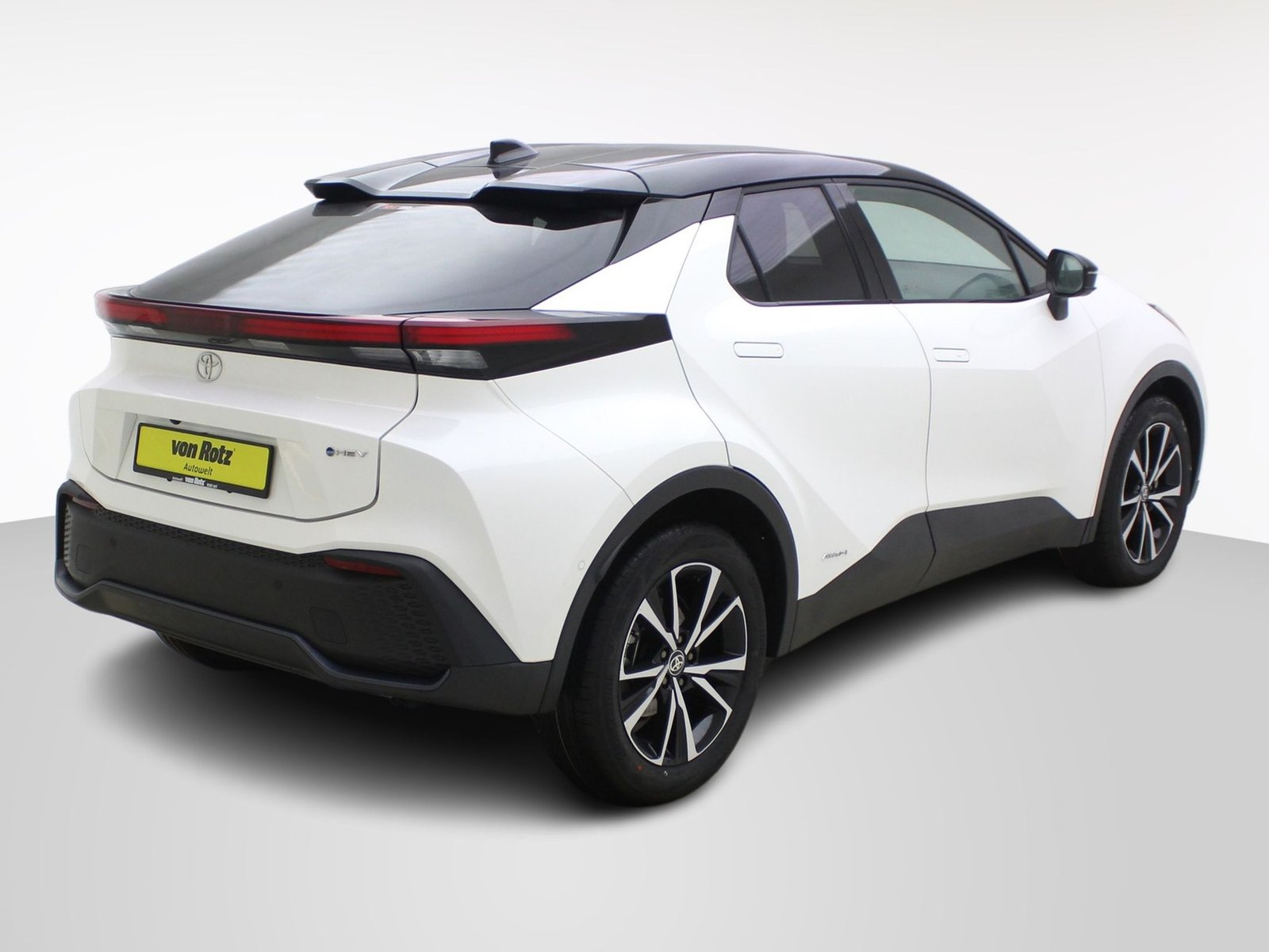 TOYOTA C-HR 2.0 HEV Trend ** 4X4 **, Hybride Intégral Essence/Électricité, Voiture de démonstration, Automatique - 4