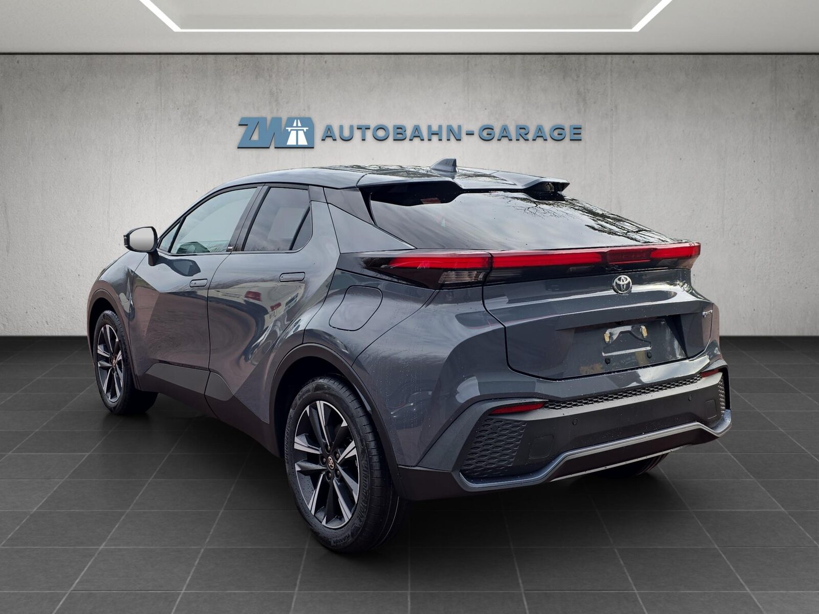 TOYOTA C-HR 2.0 PHEV Swiss Edition, Plug-in-Hybrid Benzin/Elektro, Vorführwagen, Automatik - 3