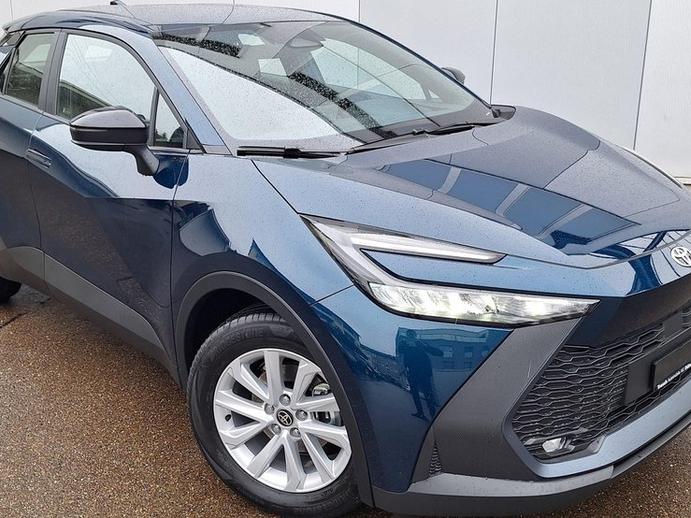 TOYOTA C-HR 1.8 HEV Comfort, New car, Automatic